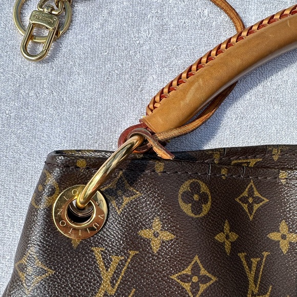 Louis Vuitton Artsy MM - Picture 2 of 10